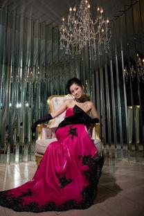 不一样的伊娃 第二季,时空交错，命运再续