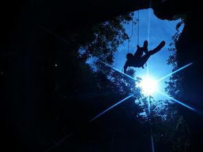 坠落星光倒灌时,宇宙奇观背后的神秘力量 第3张 坠落星光倒灌时,宇宙奇观背后的神秘力量 第3张